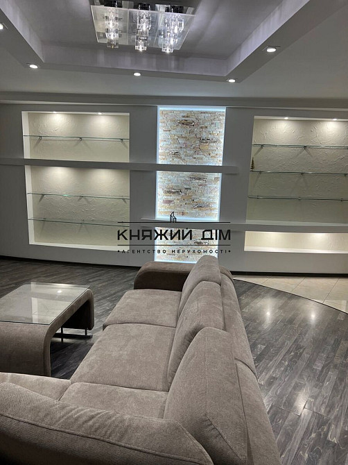 Продаж Квартира 3-кімнатна, 3/14 поверх на Вишняковская ул. Київ - фото 1