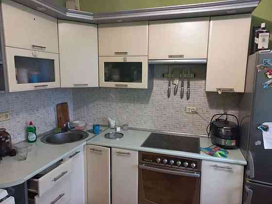 Оренда Квартира 1-кімнатна, 5/14 поверх на ул. Алма-Атинская, 41б Киев