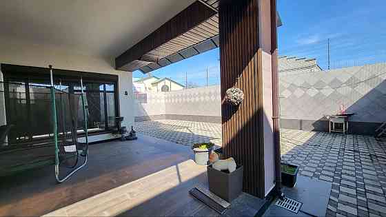 Продаж Будинок 4-кімнатний на ул. Сухолиманная, 10-А Одеса