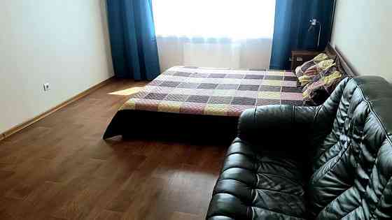 Оренда Квартира 1-кімнатна, 15/25 поверх на ул. Вырлицкая Київ