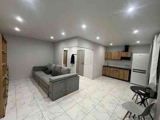 Оренда Квартира 1-кімнатна, 5/6 поверх на Стеценка, 75 Kiev