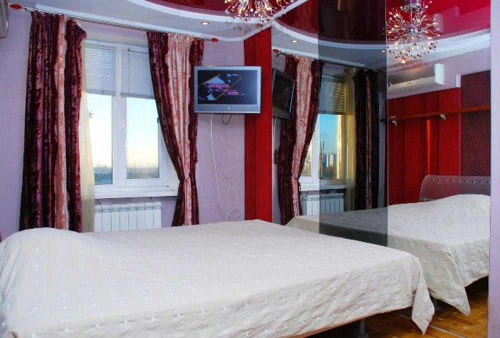 Оренда Квартира 2-кімнатна, 7/9 поверх на Березняковская ул., 38 Kiev - photo 1