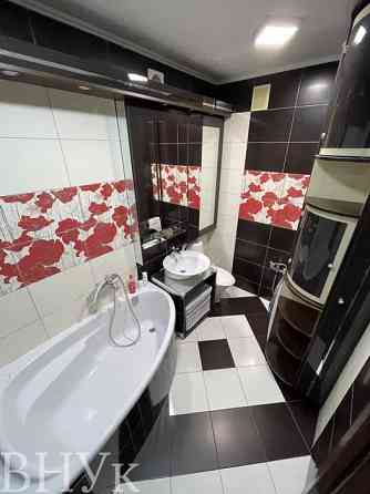 Продаж Квартира 2-кімнатна, 9/9 поверх на вул. Васильченка L'viv