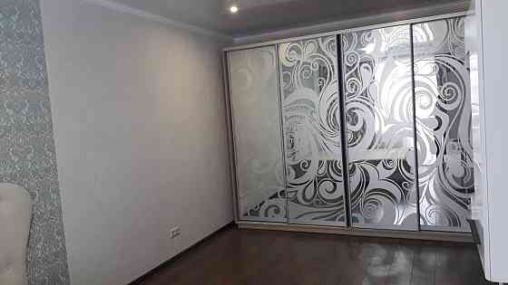 Продам ! НОВОСТРОЙ. 30 Жемчужина 1-комнатная Заходи и живи ! Lisky (Kominternivskyi raion)