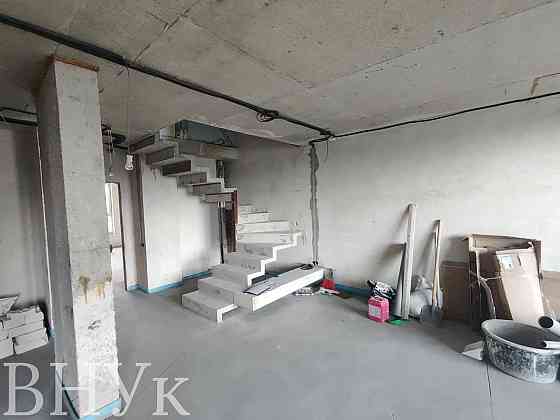 Продаж Квартира 3-кімнатна, 10/10 поверх на Під Голоском L'viv