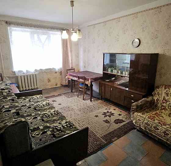 Оренда Квартира 2-кімнатна, 1/5 поверх на Новокодацкая пл., 7 Дніпро