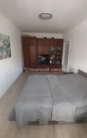 Продаж Будинок 1-кімнатний на Прирічна вул., 17В Київ