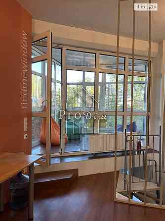 Оренда Будинок 4-кімнатний на Чорновола В'ячеслава вул., 2 Київ