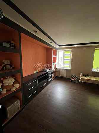 Продаж Квартира 5-кімнатна, 4/5 поверх на вул. 23 Серпня Харків