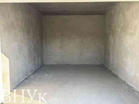 Продаж Квартира 4-кімнатна Тернополь