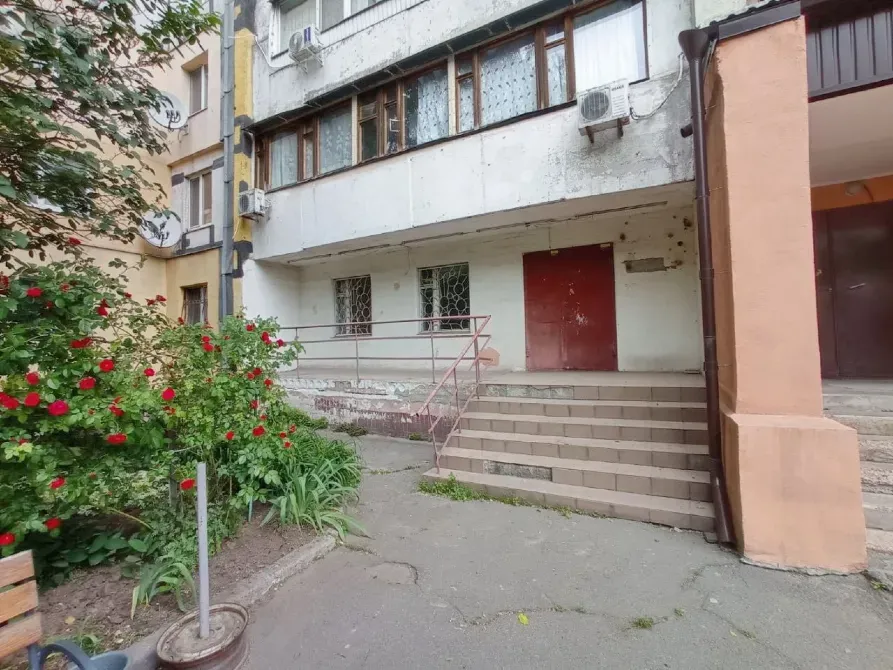 For sale Free Purpose Premises area 150 sq.m floor 1 at Робоча 75 Dnipro - photo 1