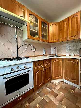 Оренда Квартира 1-кімнатна, 3/5 поверх на вул. Антона Цедіка, 11 Київ