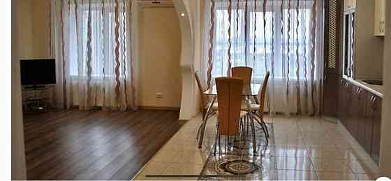 Продаж Квартира 3-кімнатна, 7/10 поверх на Зулинського Вінниця