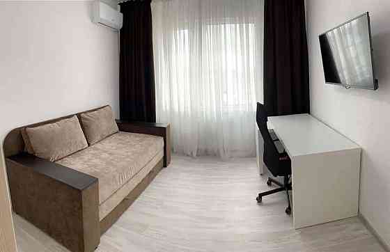 Оренда Квартира 2-кімнатна, 26/27 поверх на ул. Вишняковская Київ