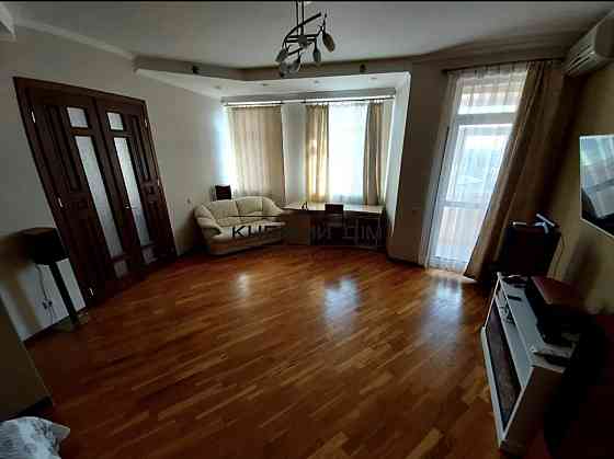 Продаж 1-кімнатної квартири біля м. Печерська по вул. Щорса/Євгена Коновальця, код 21146756 Київ