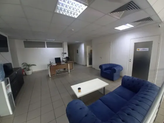 Здається Офісні приміщення площа 419 кв.м Дніпро вул. Жуковського 3 Дніпро