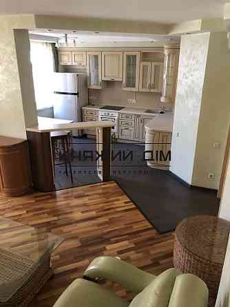 Продаж 3 кімнатна квартира м. Позняки КОД 21147027 Киев