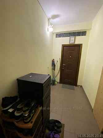 Продаж Квартира 2-кімнатна, 8/10 поверх на вул. Червоної Калини Львів