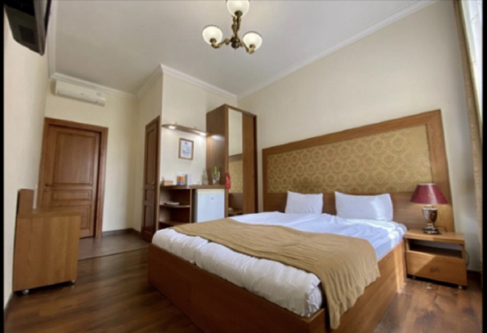 Продаж комерційне приміщення на ул. Екатерининская (Европейская), 8/10 приміщень - 4, поверх - 4 Одеса - фото 1