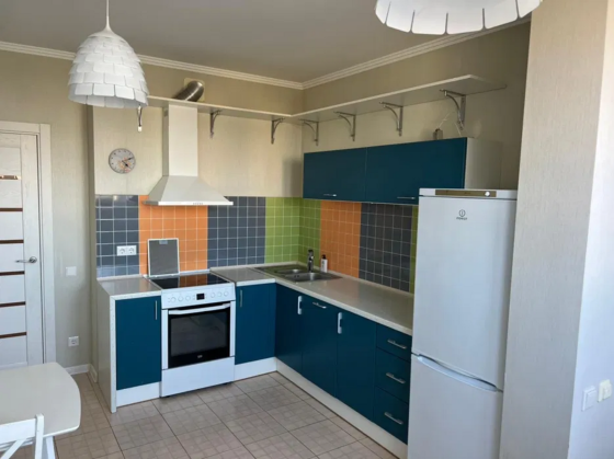 Оренда Квартира 1-кімнатна, 15/25 поверх на Авіаконструктора Ігоря Сикорського, 4б Київ