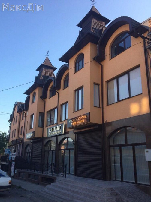 Оренда торгове приміщення на вул. Ринок поверх - 2/3 Чортків - фото 2