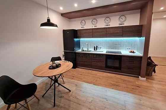 Оренда Квартира 2-кімнатна, 5/6 поверх на Сергeя Данченко ул Kiev