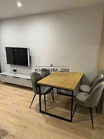 Оренда Квартира 1-кімнатна, 17/23 поверх на вул. Трутенко Онуфрия ул./Михайла Максимовича Киев