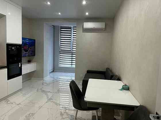 Продаж Квартира 1-кімнатна, 2/10 поверх на Семейная, 5 Дніпро