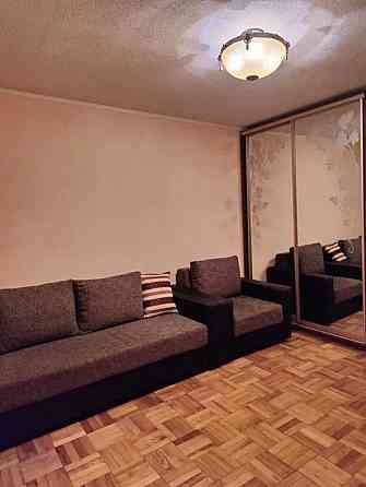 Оренда Квартира 2-кімнатна, 13/16 поверх на пр-т Григоренка, 33/44 Киев