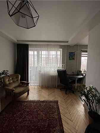 Оренда Квартира 1-кімнатна, 3/5 поверх на вул. Ньютона Харків