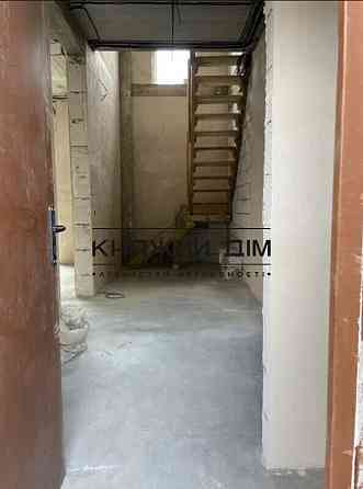 Продаж таунхауса в с. Іванковичі. 15 км. від Києва. Код об'єкту №: 2211623 Іванковичі