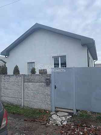 Продаж Будинок 3-кімнатний на вул. Семафорна Харьков