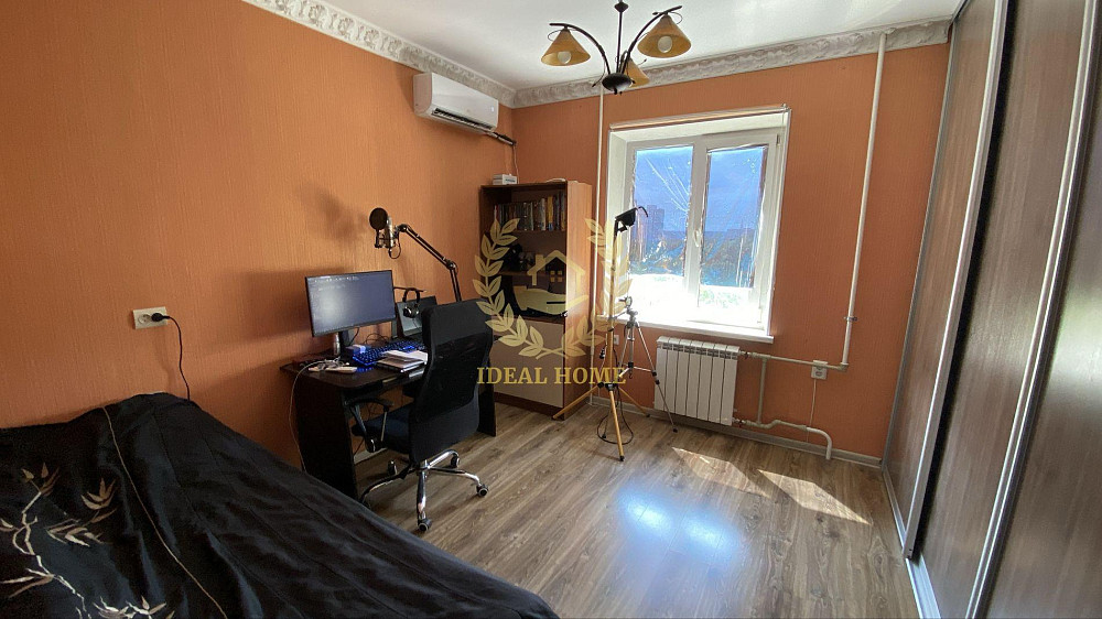 Продаж 3- х кімнатної квартири в Святошинському районі Kiev - photo 1