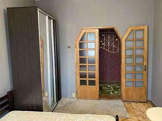 Оренда Квартира 2-кімнатна, 3/5 поверх на бул. Чоколовский, 30 Киев