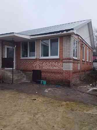 Продаж Будинок 4-кімнатний на вул. центральна Нова Березівка