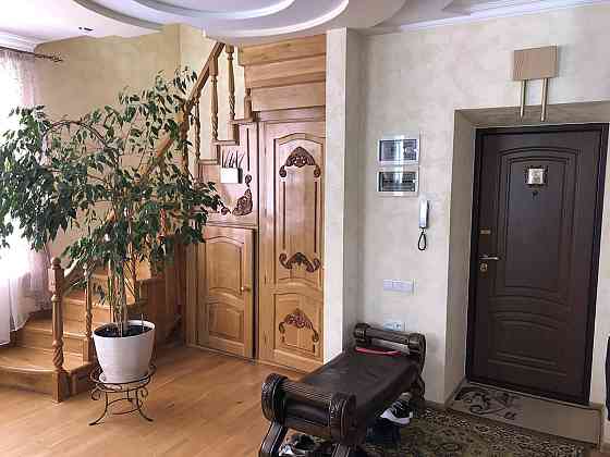 Продаж. 5 кімнатна квартира. м.Тернопіль, В.Великого Тернопіль