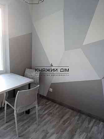 Продаж Квартира 2-кімнатна, 27/27 поверх на Вишняковская ул. Київ