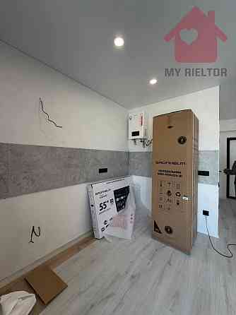 Продаж Квартира 1-кімнатна, 3/9 поверх на Тлехаса Ужгород