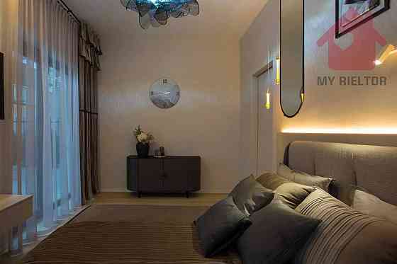 Продаж Квартира 3-кімнатна, 1/3 поверх на Собранецька Ужгород