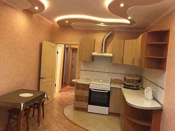 Оренда Квартира 1-кімнатна, 10/24 поверх на вул. Генерала Наумова, 66 Киев