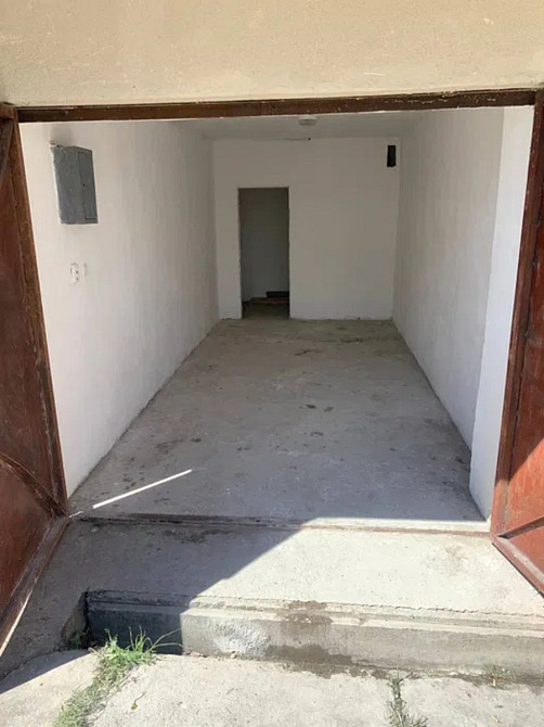 Продаж Гараж/паркомісце на вул. Шухевичів Івано-Франківськ - фото 1