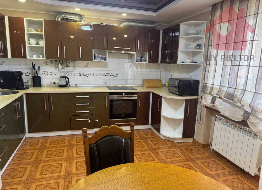 Продаж трикімнатної квартири по вул.Лінтура Ужгород - фото 2