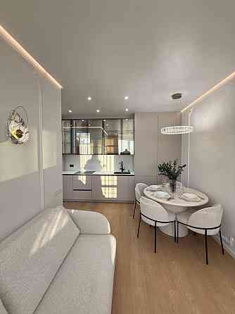 Продаж Квартира 2-кімнатна, 22/25 поверх на Курортный переулок, 2/3 Одесса