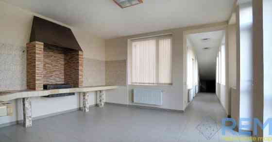 Продаж комерційне приміщення на ул. Радужная, 12 приміщень - 20, поверх - 3 Лиманка