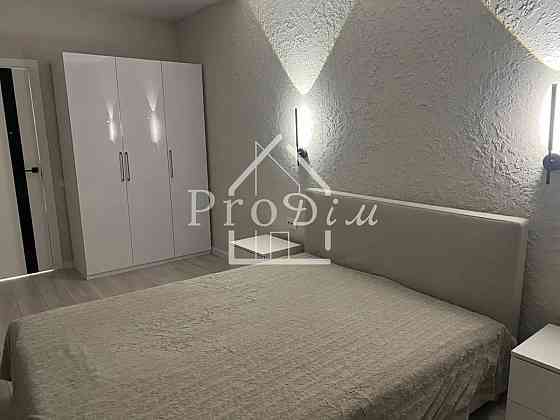 Продаж Квартира 1-кімнатна, 5/25 поверх на Академіка Глушкова вул., 42 Київ