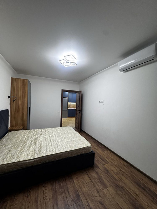 Продаж Квартира 2-кімнатна, 15/25 поверх на Європейського Союзу вул., д. 42 Київ - фото 10