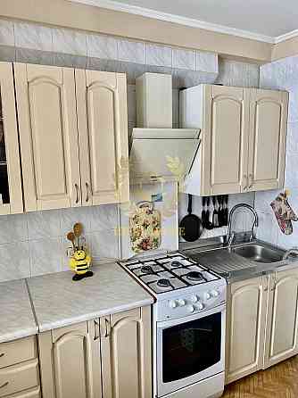 Продаж Квартира 3-кімнатна на Малышко Андрея ул., 13 Kiev