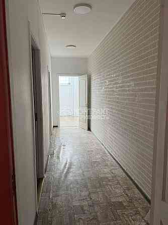 Оренда приміщення вільного призначення на вул. Людвіга Свободи поверх - 1/5 Харків