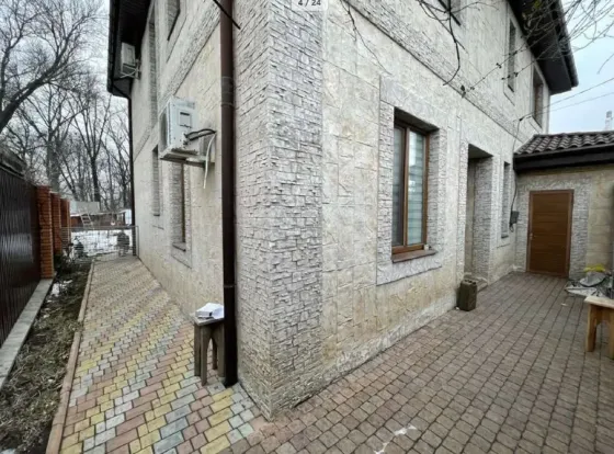 Продажа 2-этажный Дом с участком 10 сот 240 кв.м 5 комн. на ВИНОГРАДНАЯ Одесса