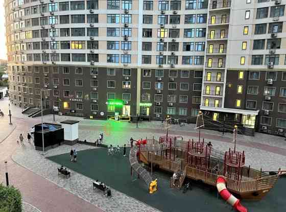 Оренда торгове приміщення на Каманина ул., 16а поверх - -1/25 Одеса